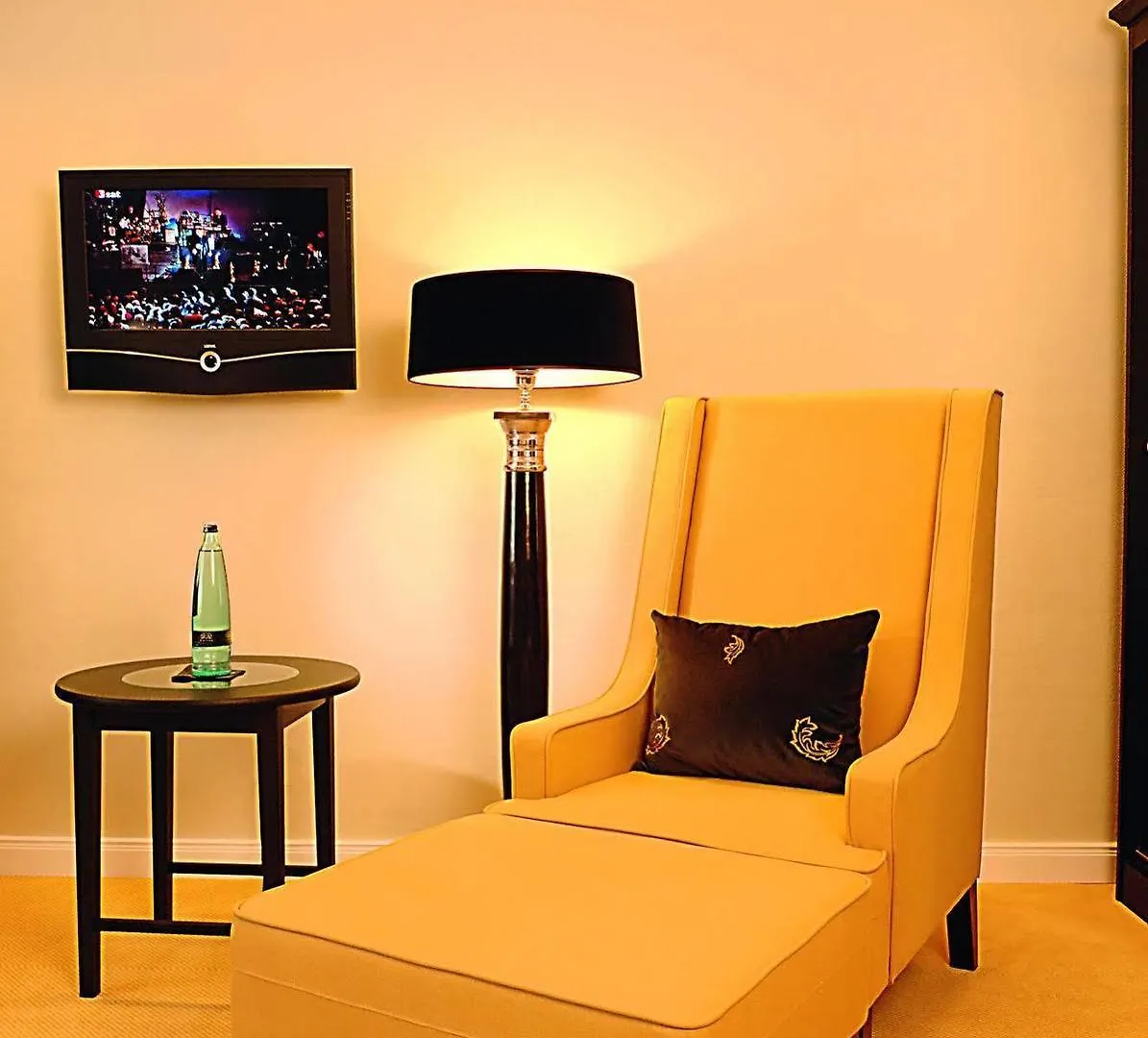 Hotel Business & More Hamburg 4*,  Germany
