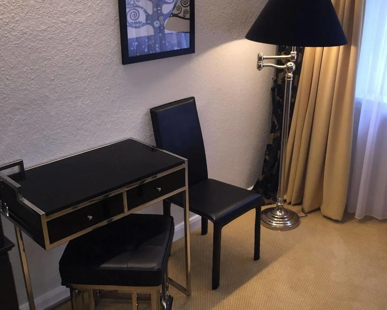 Hotel Business & More Hamburg Germany